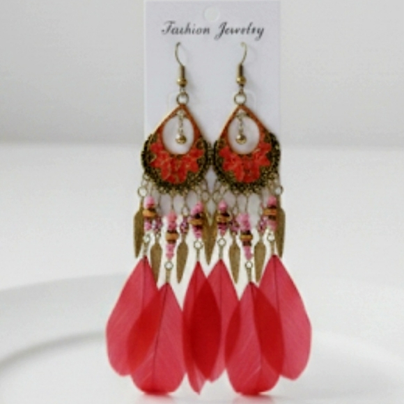Feather earrings for women, vintage bohemian style with dreamcatcher .5 Inches - Picture 4 of 12